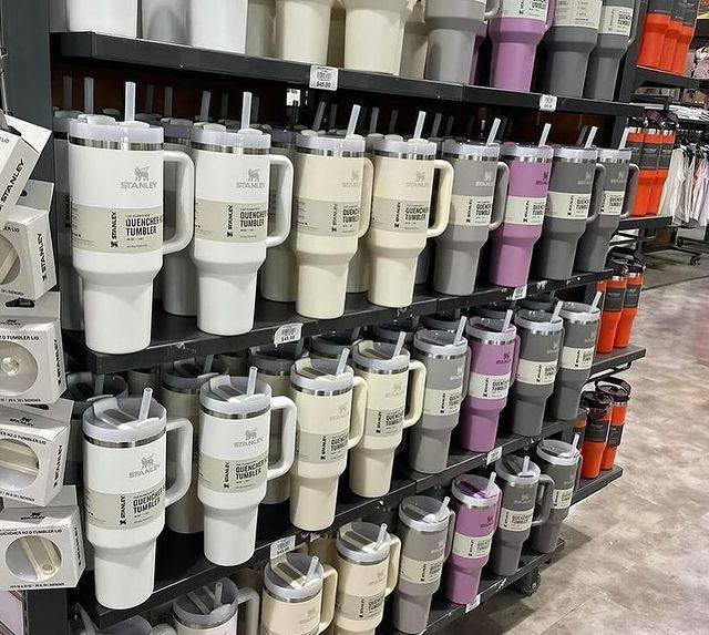 Stanley cups - Image 4