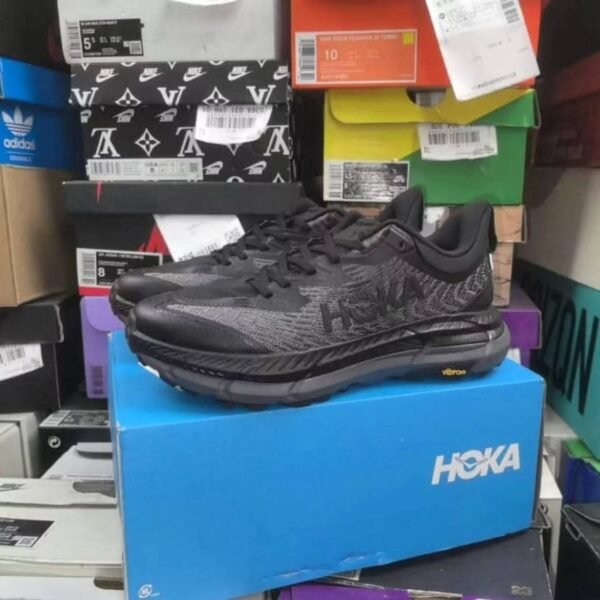 Hoka Trainers Pallet - Image 4